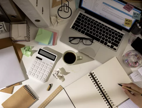 COMPTABLE ET GESTIONNAIRE DE PAIE : DEUX MÉTIERS DISTINCTS ?