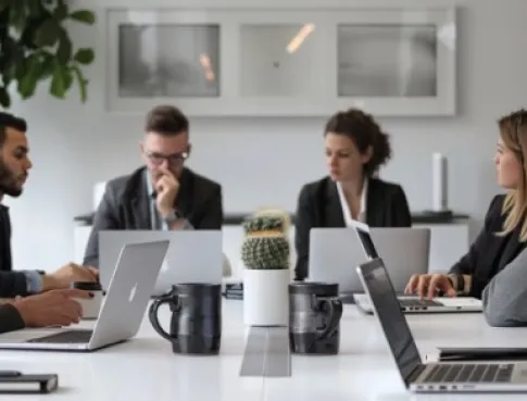 Quels m&eacute;tiers apr&egrave;s une sp&eacute;cialisation en droit des affaires ?