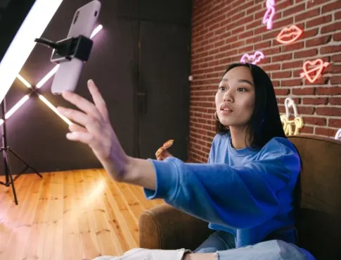 Salaire des influenceurs  casse-t&ecirc;te fiscal pour les experts-comptables