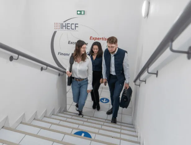 etudiants-ihecf-salaire-commissaire-aux-comptes-debut-de-carriere