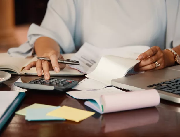 top-5-des-compétences-indispensables-pour-réussir-en-gestion-de-la-paie