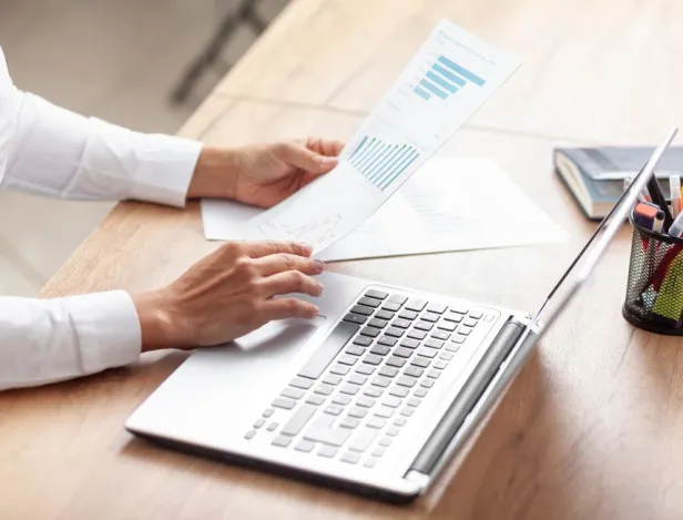 deviens-l'acteur-cle-de-la-performance-en-entreprise-bachelor-controle-de-gestion-alternance-formation