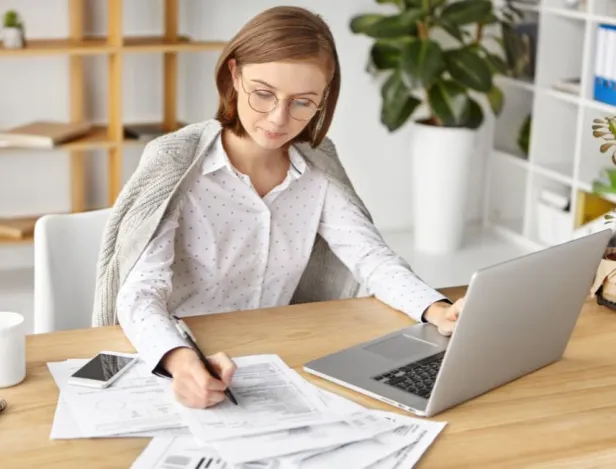 booste-ton-profil-finance-en-ile-de-france-le-tremplin-qui-fait-la-difference-bachelor-controle-de-gestion-alternance-paris-ihecf