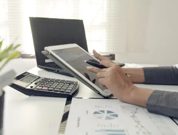 Ecole-de-finance-quelles-competences-font-vraiment-la-difference-a-l-embauche