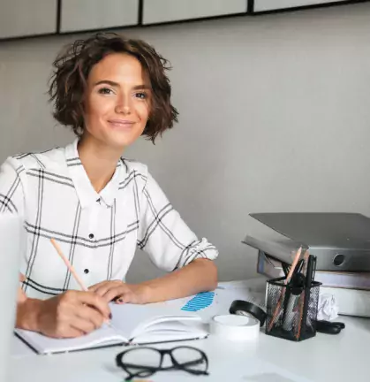 celia-étudiante-comptabilité-DCG-ihecf-grand-genève