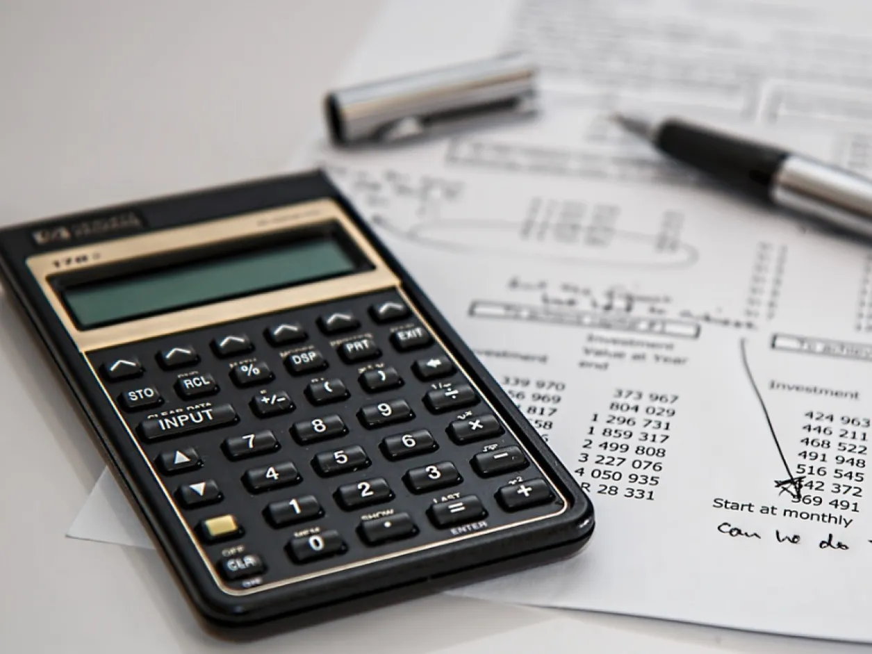 Comptabilité_Calculatrice_Trésorerie Comptabilité-Calculatrice-Trésorerie